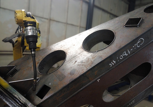 Robotic Welding Telescopic Cranes