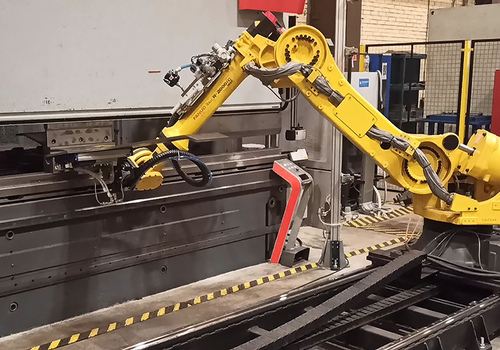 Robotic Metal Forming