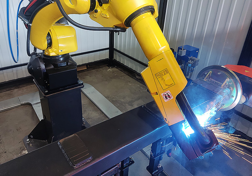 Robotic Welding Door Hinges