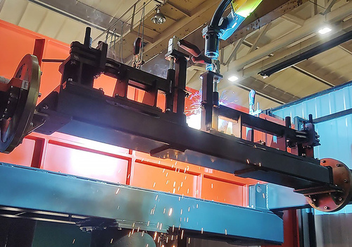 Robotic Welding Door Hinges