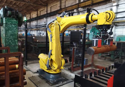 Robotic Loading and Unloading AMADA cutting machine