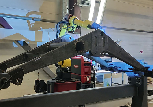 Robotic Welding of Excavator Boom